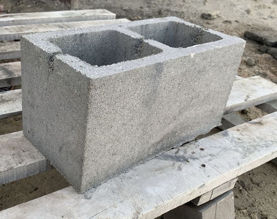 Пескоблоки стеновые и перегородочные