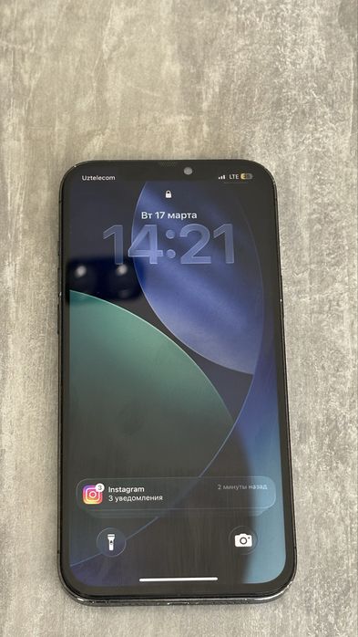 Iphone 12 pro max Ideal