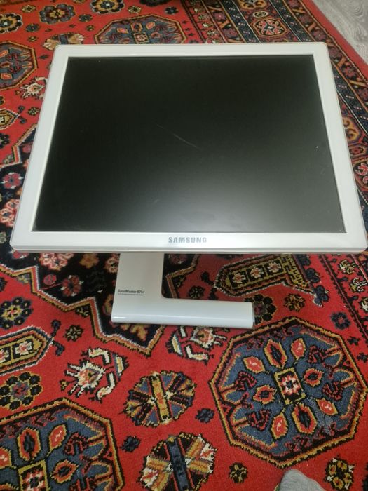 Монитор рабочий.