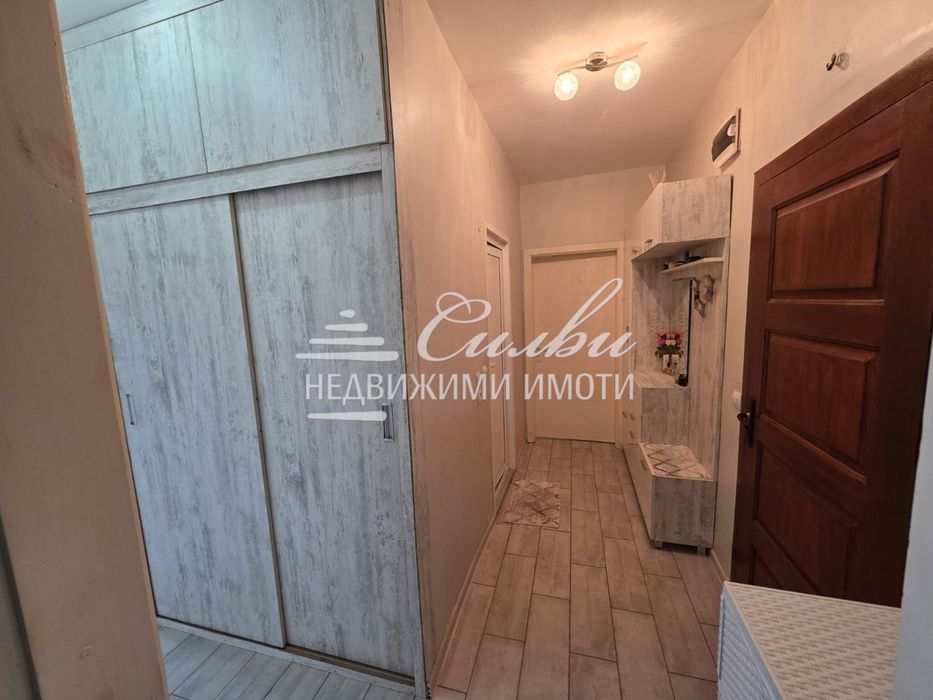 Двустаен апартамент - кв.Добружански