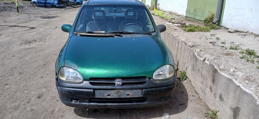 Opel corsa 1.4NZ 1996