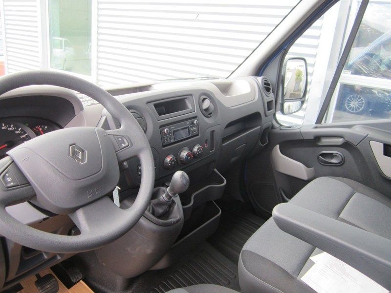 Бус под наем Бургас Рено Мастер