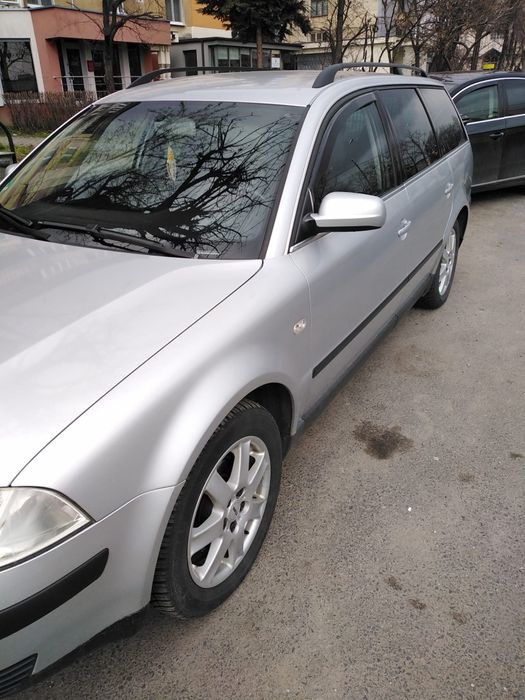 Vînd vw pasat an 2004 motor 2.0