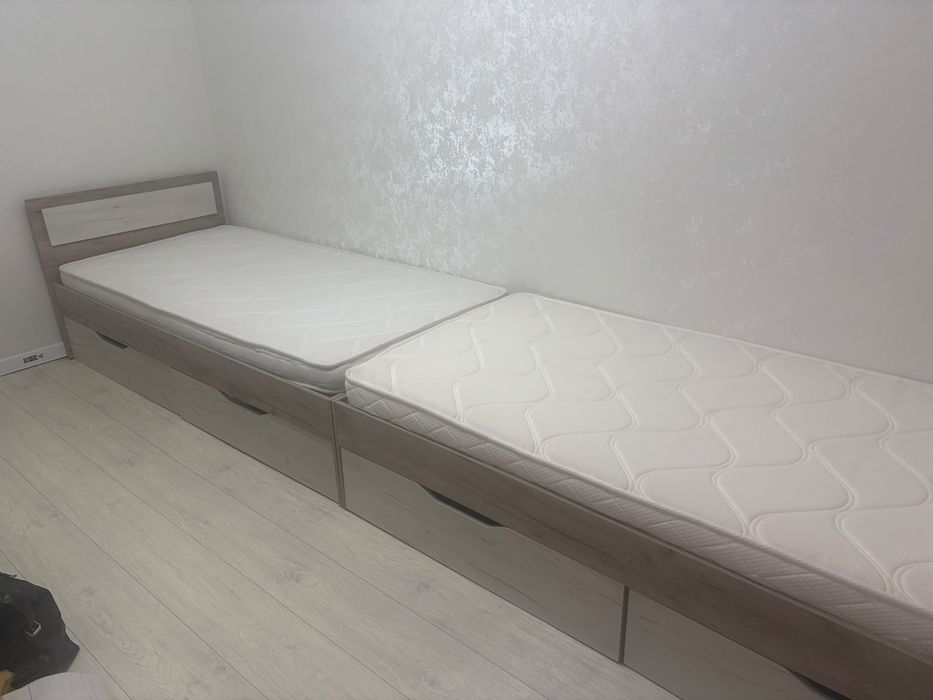 Кровать односпальная