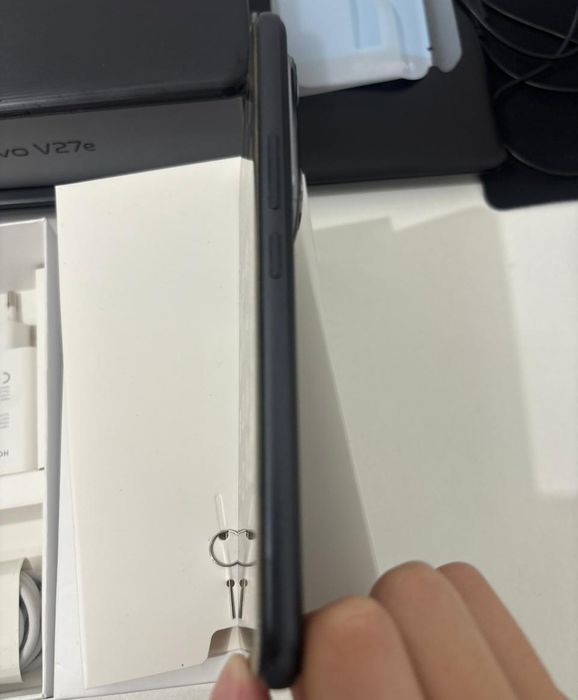 Продаю!/обменяю Honor 400 Pro