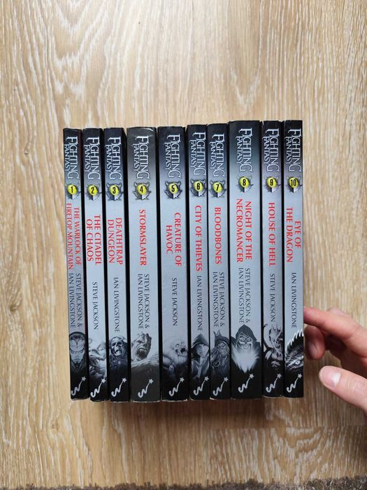 Книги игри на английски език