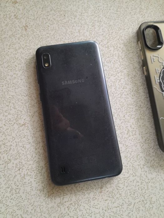 Samsung A10 32|2: 380 000 so’m