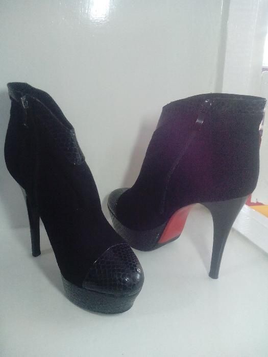 Полусапоги на платформе в каблуке