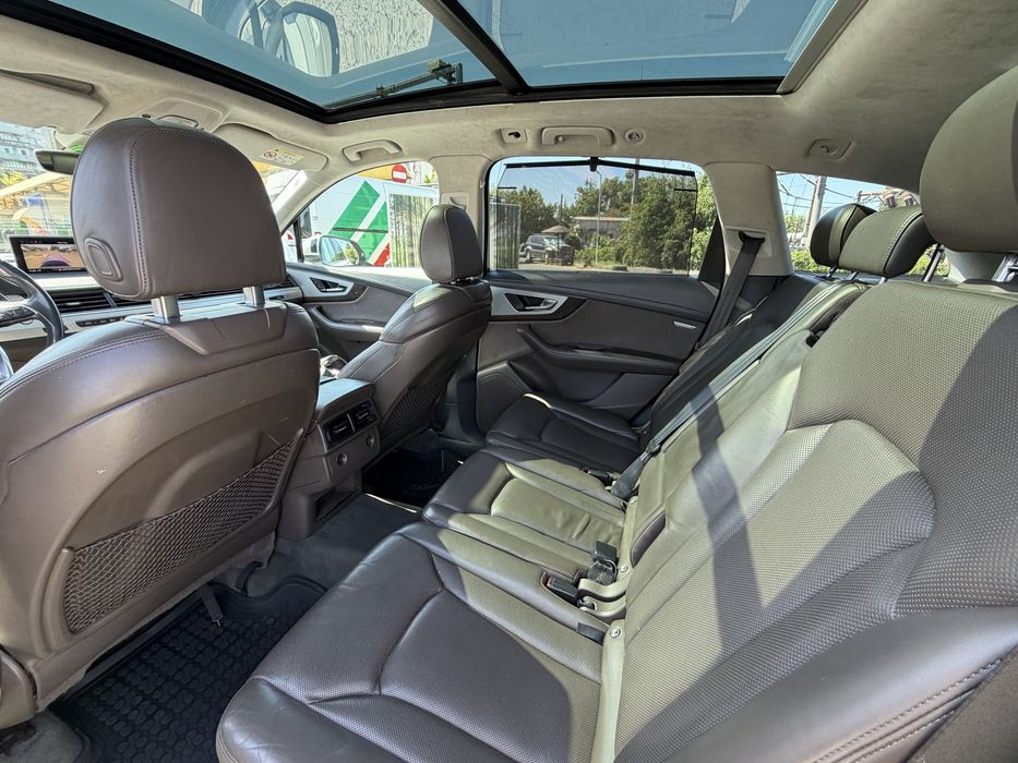 Audi Q7 3.0TDI 272CP Sline/Matrix/Pano/Camera/Ventilatie/
