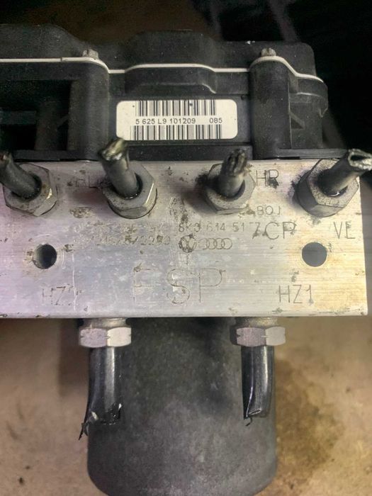 ABS модул Абс за Ауди Audi A4 A5 8K07073795AK 8K0614517CP