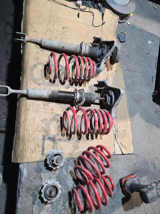 Спортно регулируемо окачване за а4 б7