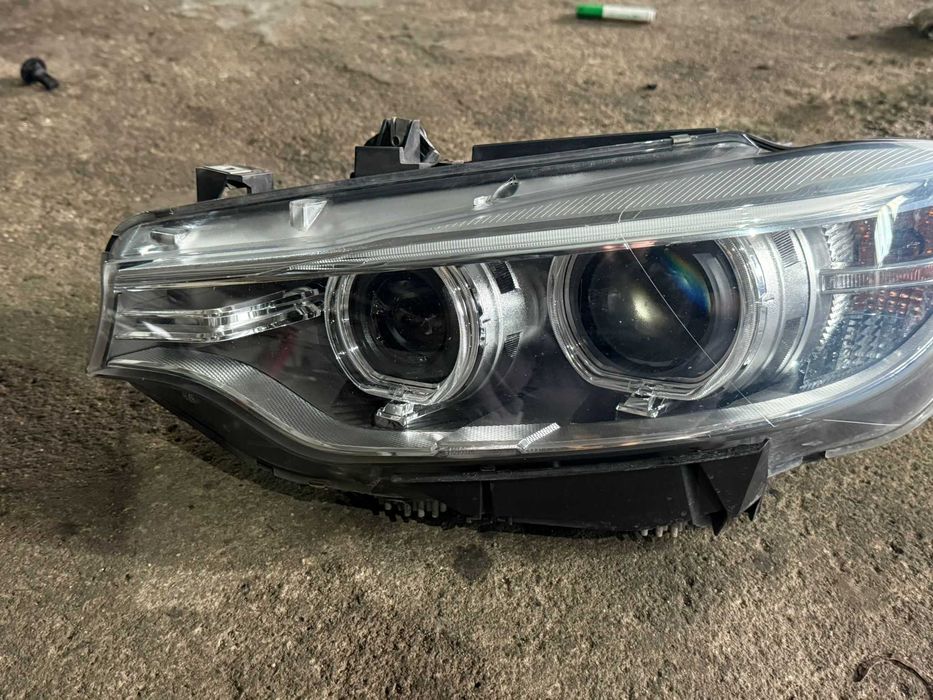 Far stanga dreapta complet bixenon BMW seria 4 F32 F33 F36 cod 7387544 7387543