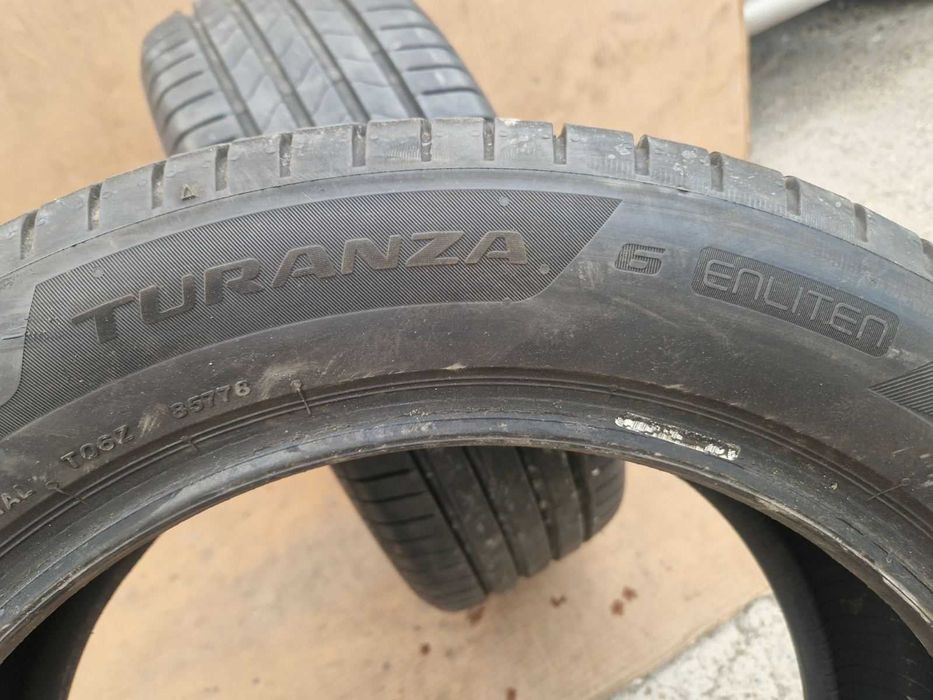 2 Bridgestone R17 215/55 Летни гуми  DOT5022