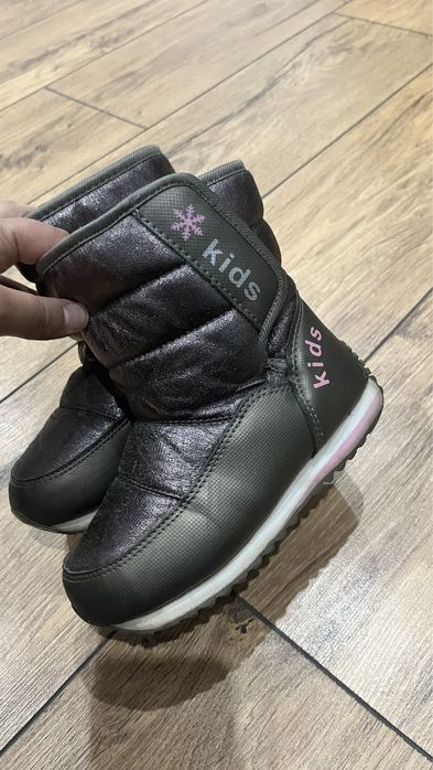 Дутики зимние на девочку