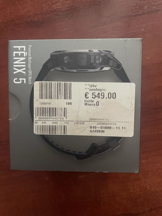Garmin Fenix 5 Sapphire , ceas GPS sport, multe functii