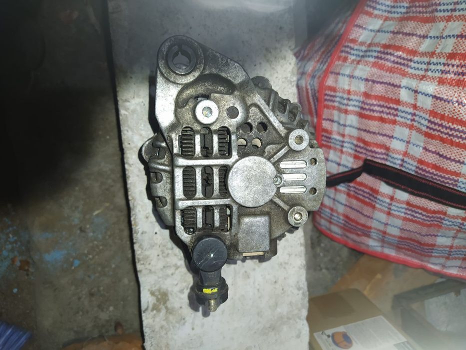 Генератор Nissan mitsubishi