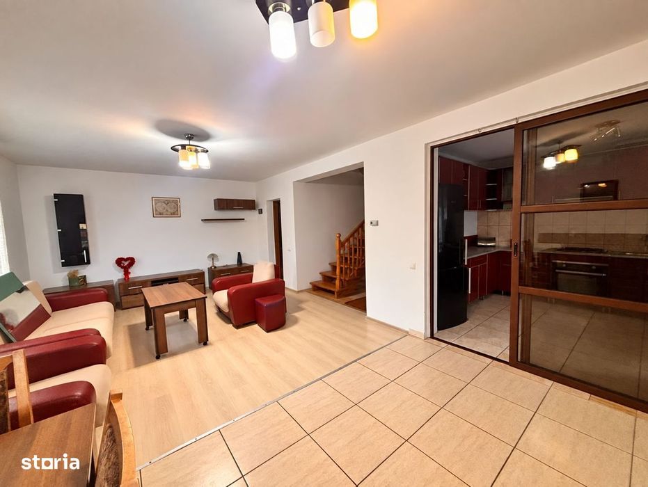 Casa tip triplex de vanzare, Floresti zona str Avram Iancu Lidl