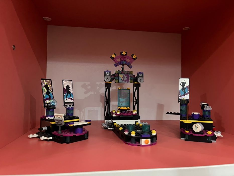 LEGO “Friends”