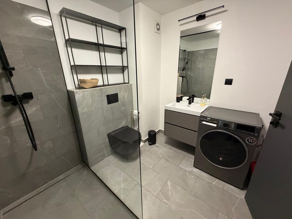 Proprietar vand Apartament Liberty Residential bloc nou, 46 mp, 3 incaperi, parcare subterana, zona RIVUS, parc Feroviari, parc Armaturii