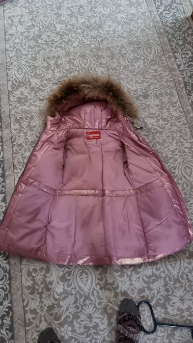 Зимняя куртка на девочек