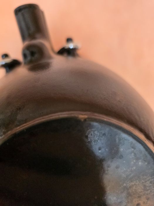 Чугунен Чайник на Staub