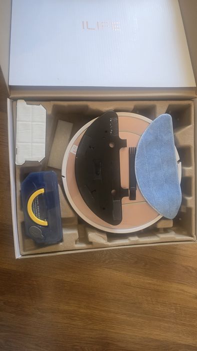 Робот прахосмукачка ILIFE 7