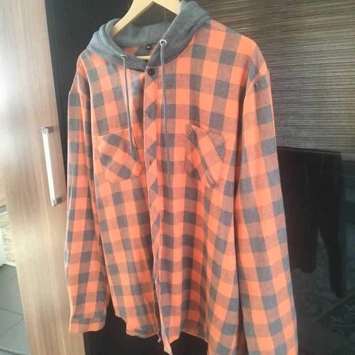 Рубашка мужская .