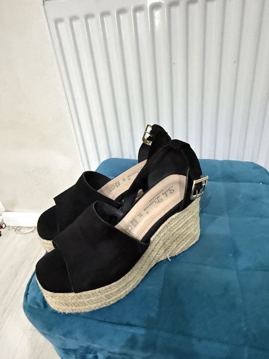 Sandale platforma 38