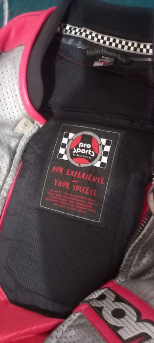 Пистов екип цял 54 номер