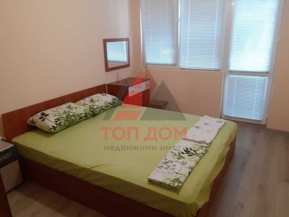 Дава се под наем Тристаен апартамент в Варна, Център - 80 кв.м за 714 € - Снимка #11