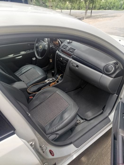 Mazda3 2007yil holati yahshi