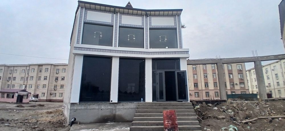 Raysentrda Arendaga ishlab chiqarish 300 m2