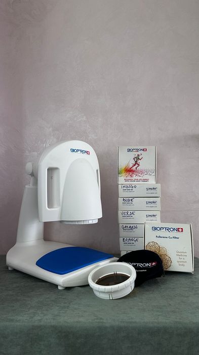 BIOPTRON Zepter – Aparat terapie cu lumină polarizată + set filtre color & Fullerene