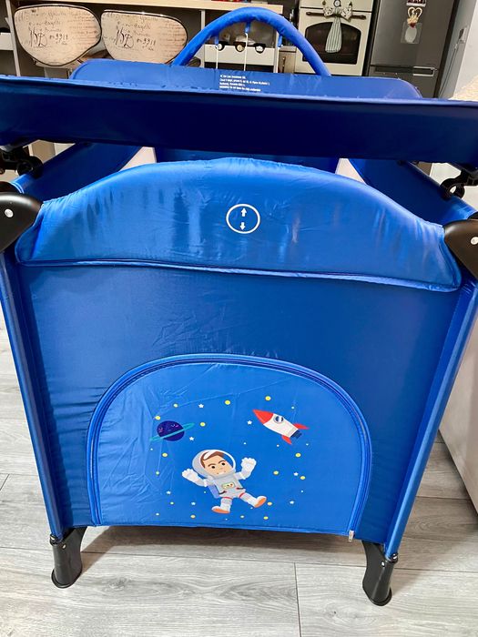 Patut pliant voiaj pentru bebelusi si copii Juju Sleepy Baby,