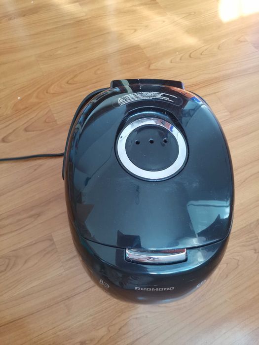 Мультиварка Redmond