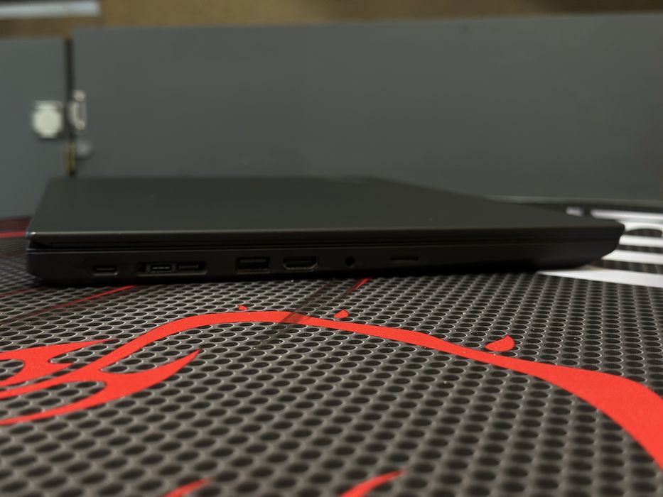 Мощный офисный ноутбук Lenovo Thinkpad Intel core vPro i7-10610U