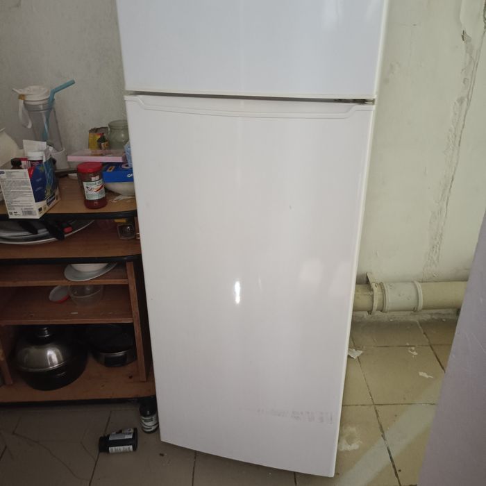 Продам Холодильник бу