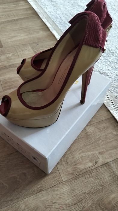 Женские туфли 1000