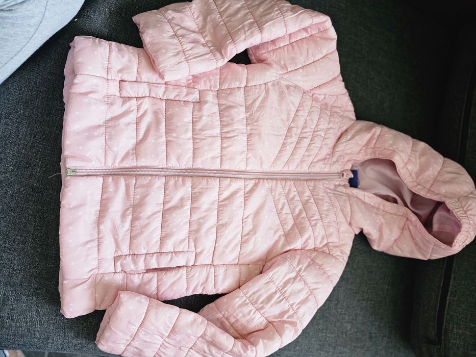 Vând lot primăvara fata 5-6 ani.