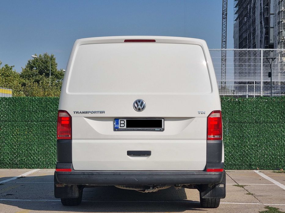 VW Transporter T6 2.0 TDI
