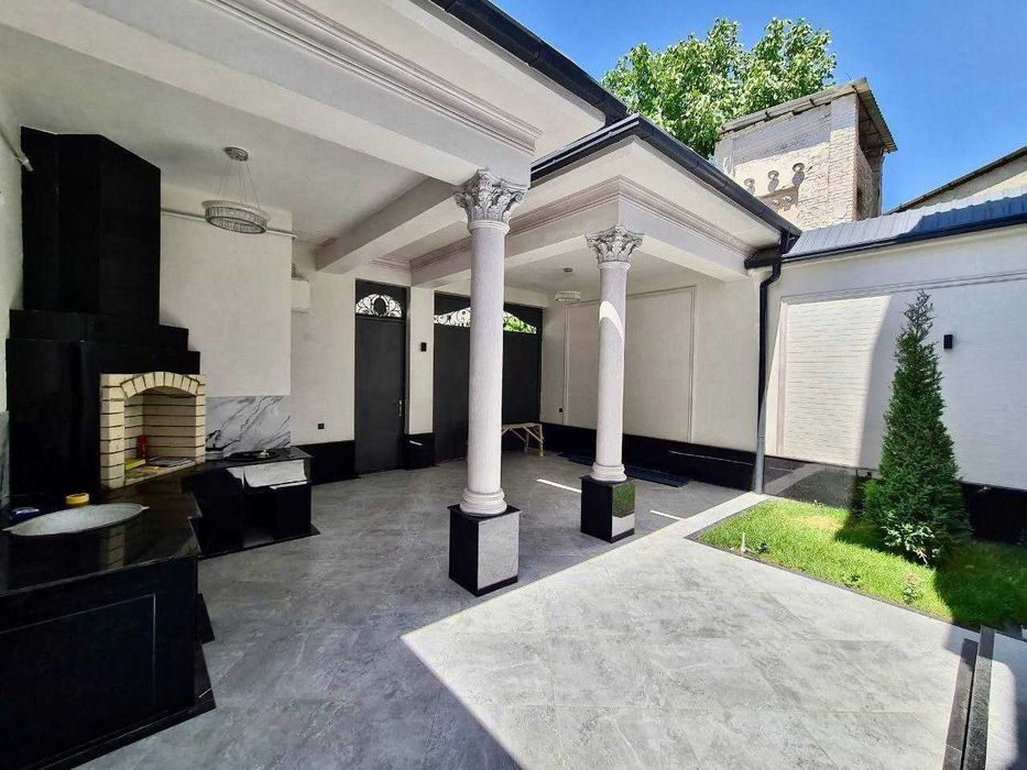 Элегантная постройка отличного Евро дома с 5 комнатами