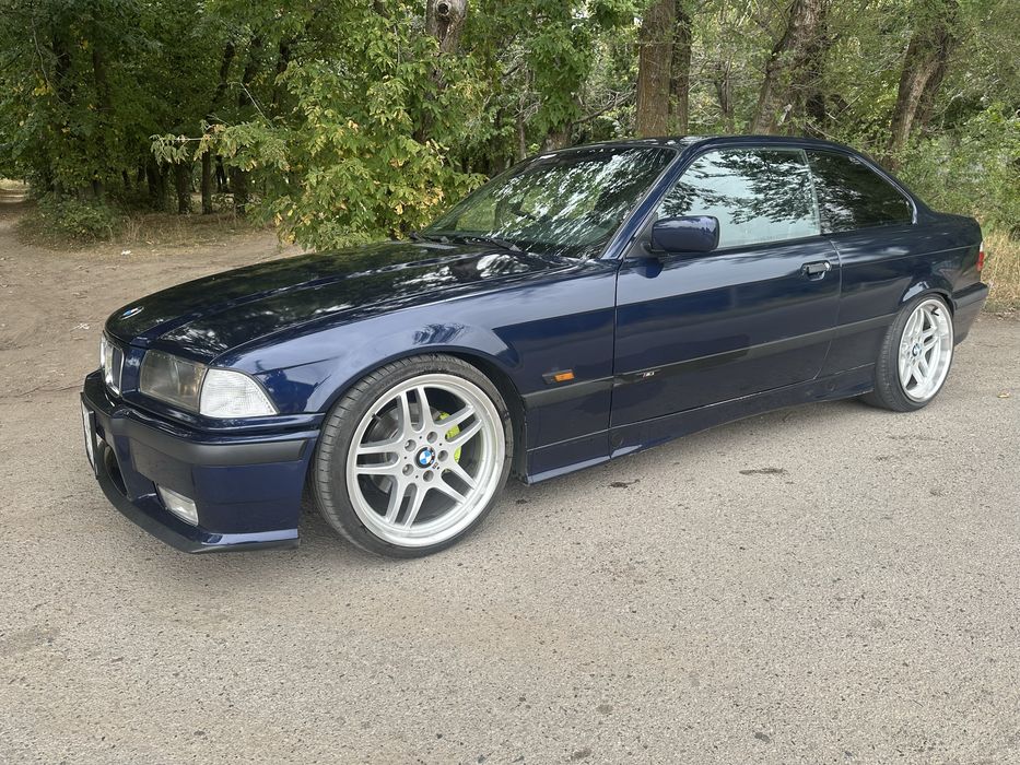 BMW e36 coupe 1993 года