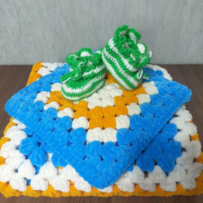 Продам комплект для новорожденного