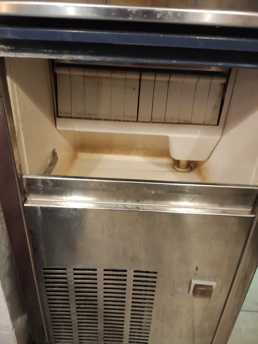 Ледогенератор/ледарка професионален