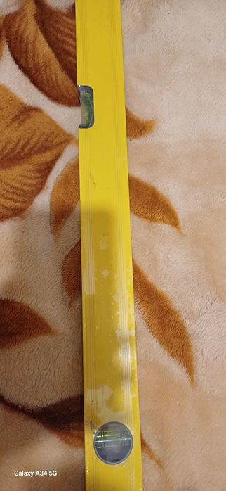 Уровень и рулетки