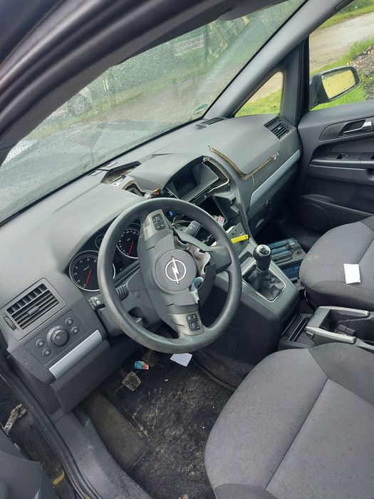 Opel Zafira B 1.8i 140 кс на части !!!