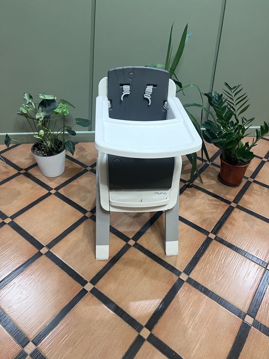 Стульчик для кормления Nuna Zaaz
