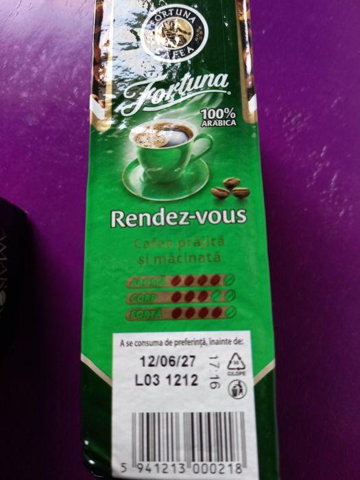 Cafea prăjită și măcinată