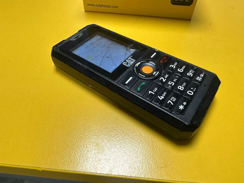 Мобилен телефон CAT B30