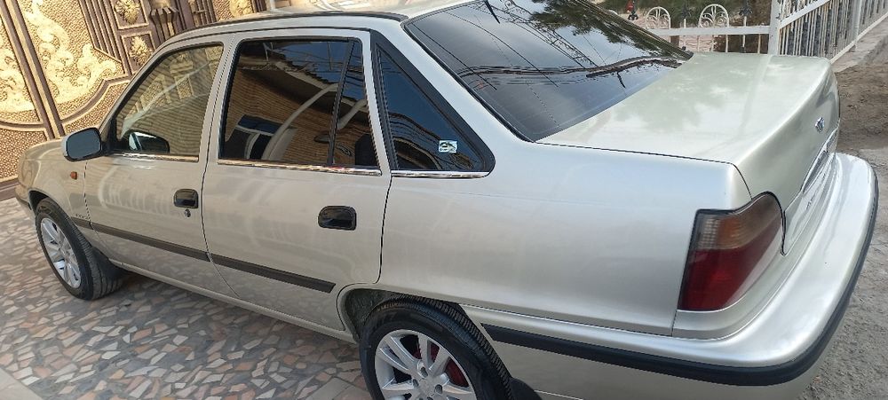 Нехиа донс 2007.